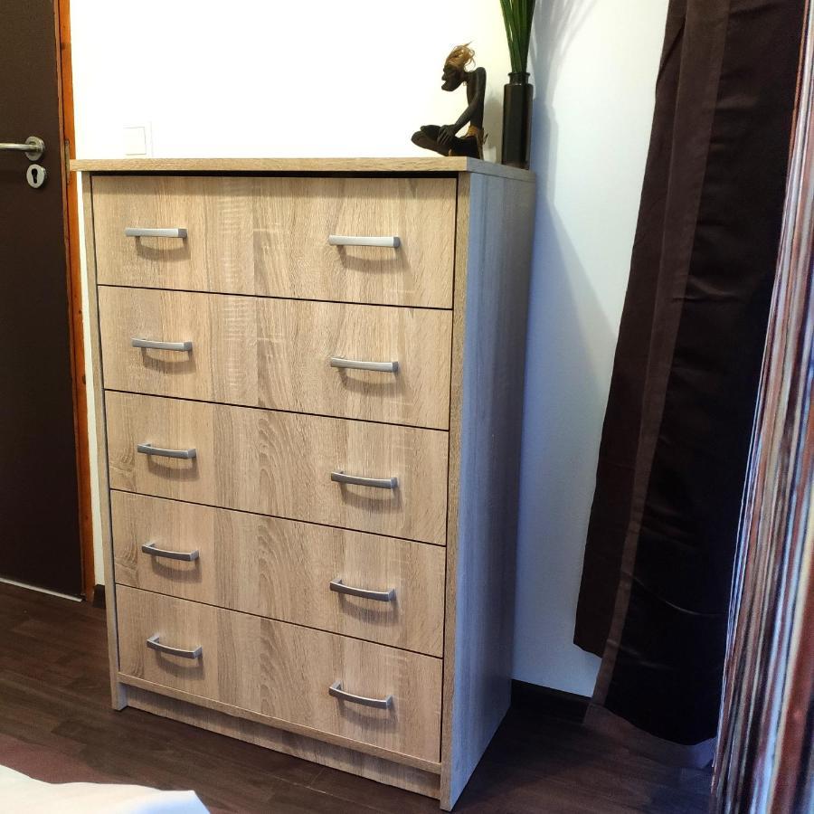 Color Apartmanok Eger Zewnętrze zdjęcie