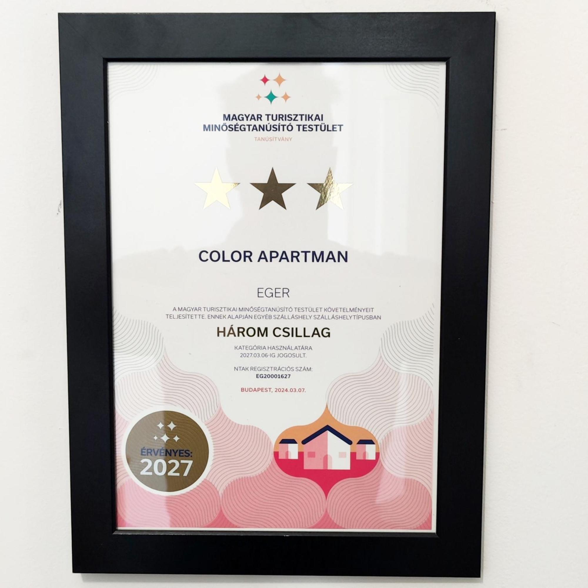 Color Apartmanok Eger Zewnętrze zdjęcie