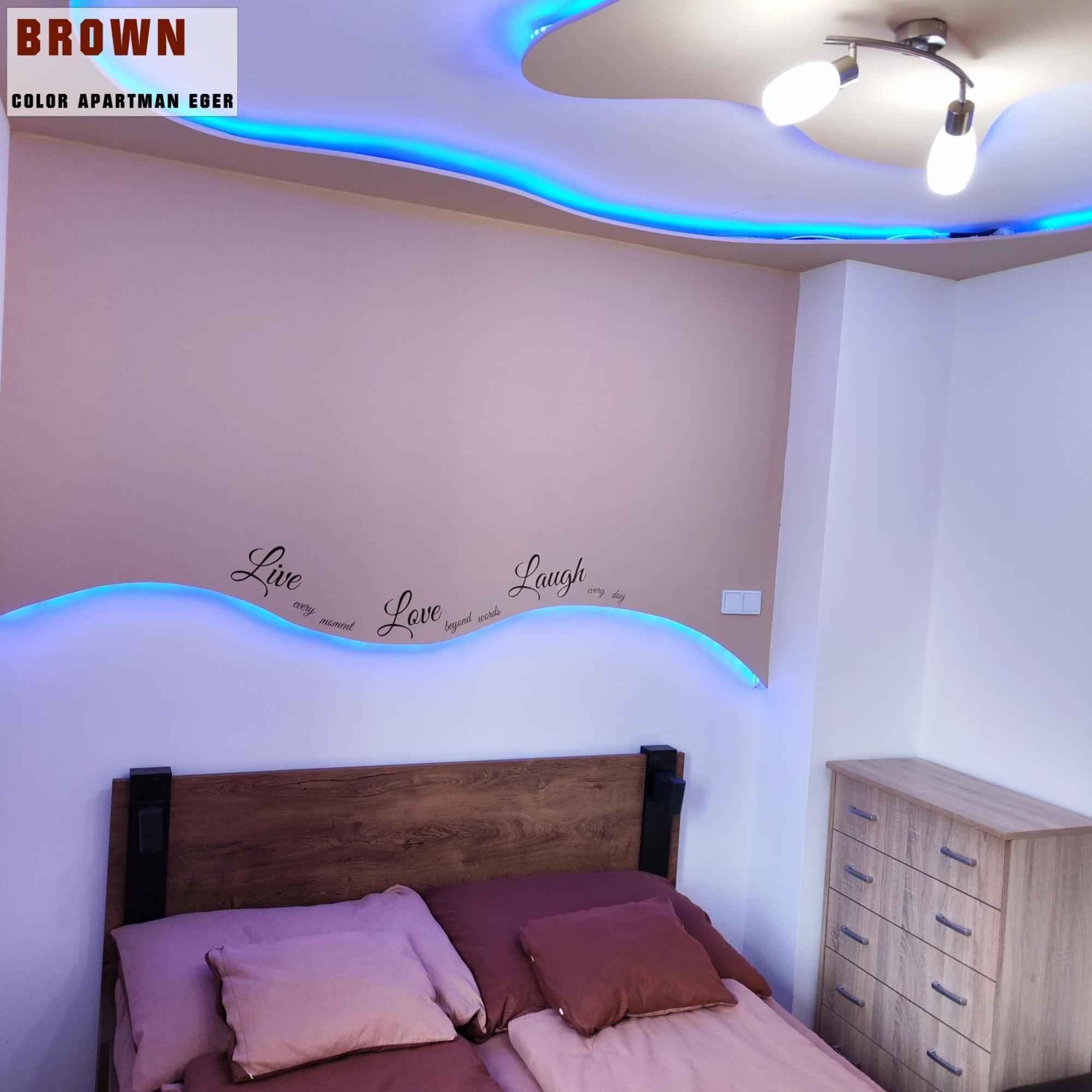 Color Apartmanok Eger Zewnętrze zdjęcie